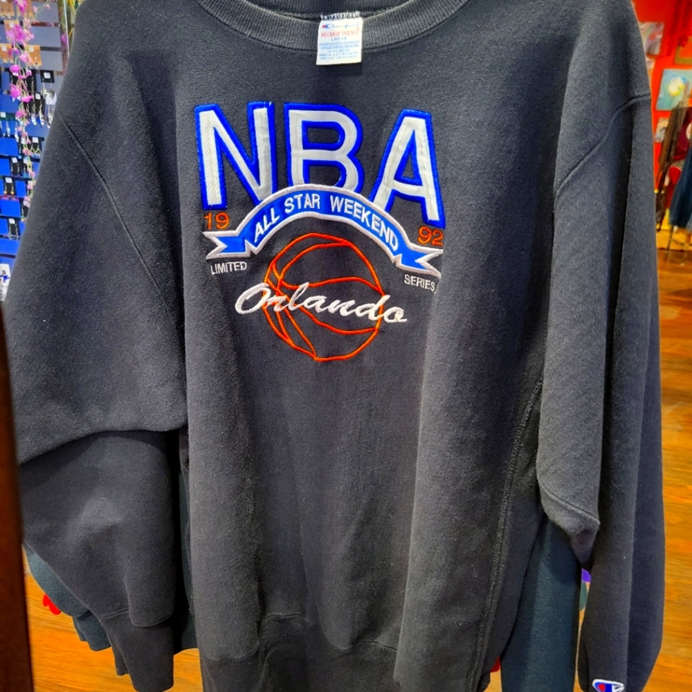 VTG NBA Crewneck 90s